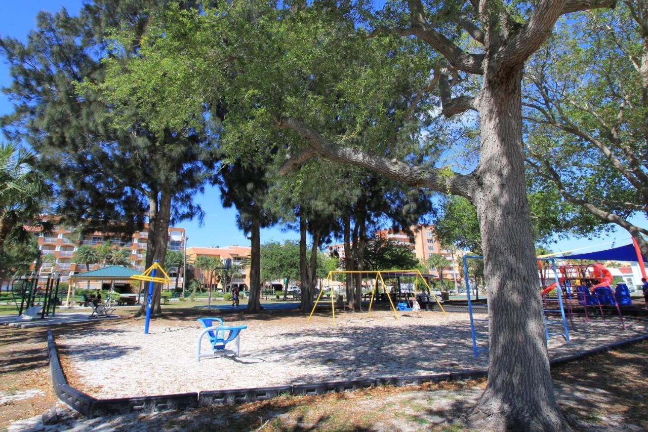 Ferienwohnung Royal Orleans 111 St. Pete Beach Exterior foto